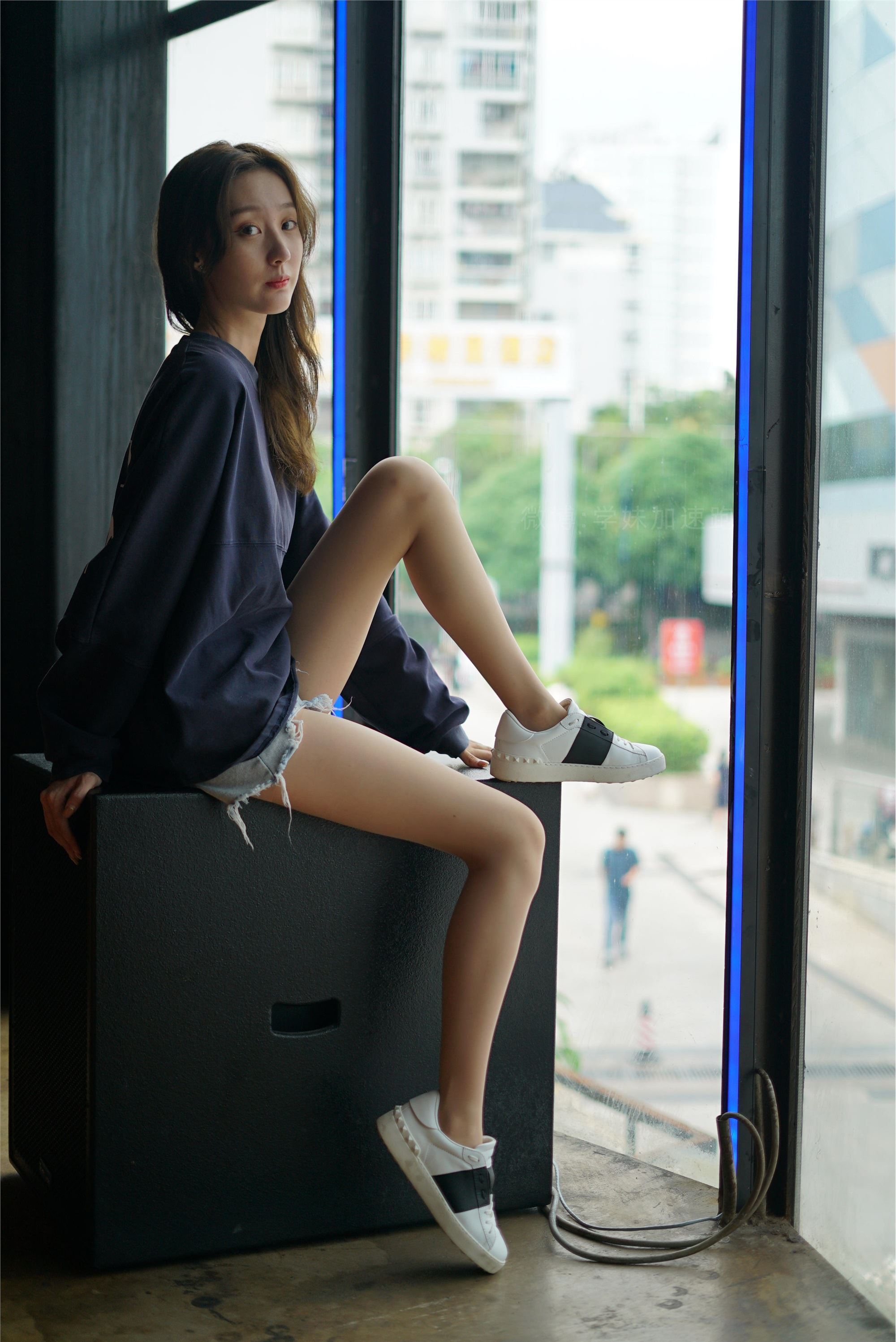 学妹加速跑 XM087《腿玩年的腿-九九》